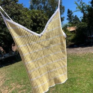 yellow stripped tank🌼